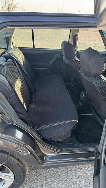 sprinter rex: Volkswagen Vento: 1993 г., 1.8 л, Механика, Бензин, Седан — 6