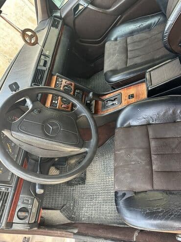 машина ош тико: Mercedes-Benz W124: 1994 г., Седан — 6