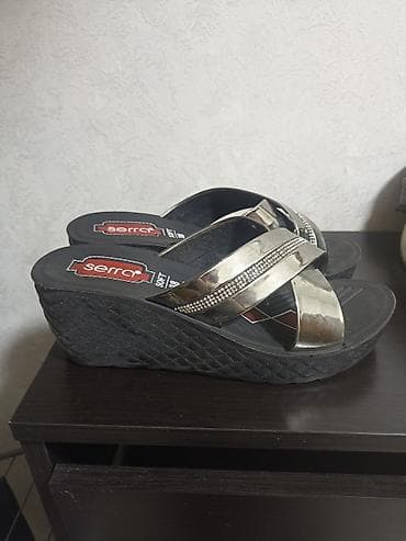 Угги: Отдам бесплатно рр 38 . забирать 7 мкр — 3