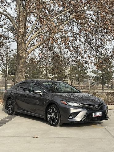 тайоты: Toyota Camry: 2020 г., 2.5 л, Автомат, Бензин, Седан — 1