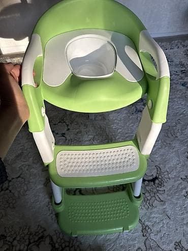 ванночка для детей: Детское сиденье-лестница для приучения к унитазу - Модель с двумя — 6