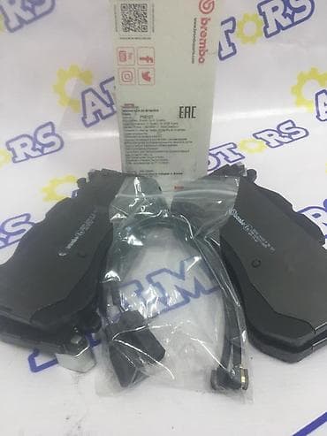 v6: Mercedes-Benz W222, v-6.3 AMG, 2014 год, комплект передних тормозных — 1