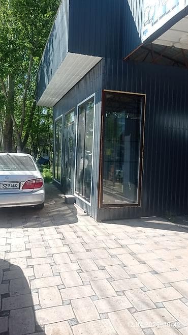 аренда билиярд: Сдается в аренду коммерческое помещение с фасадом на оживленную улицу — 3