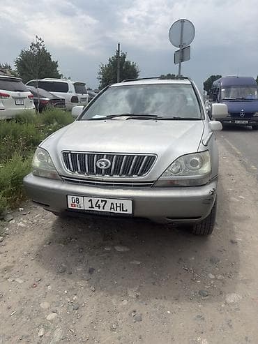 Toyota Harrier: 2001 г., 2.2 л, Автомат, Бензин, Кроссовер