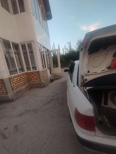 ваз 03: Audi 100: 1993 г., Механика, Седан — 6