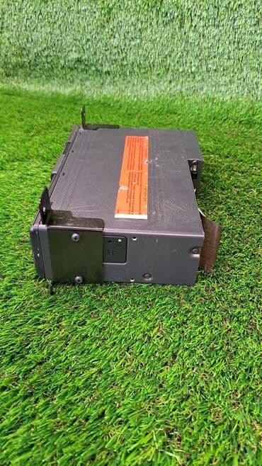 e39: CD-чейнджер для BMW E39 E53 694——6990 Состояние отличное В отличном — 4