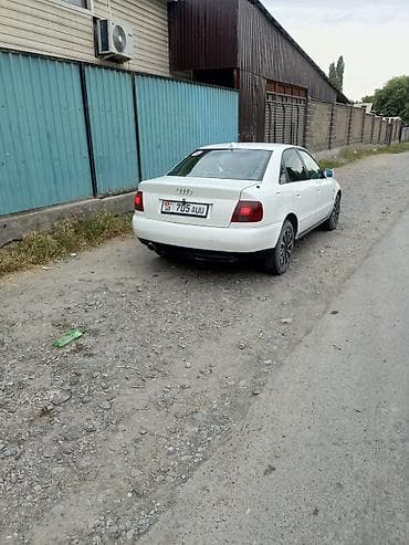 серый gac aion s: Audi A4: 1995 г., 1.6 л, Механика, Бензин, Седан — 3