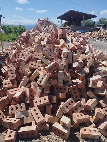 Канцтовары: Кирпич керамический, заводское производство. - Тип: пустотелый — 7