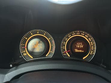 toyota auris: Toyota Auris: 2008 г., 1.6 л, Робот, Бензин, Хэтчбэк — 5