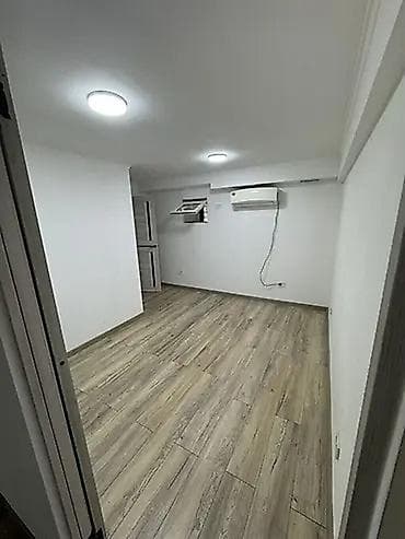 red centr: Московская Сдается коммерческое помещение Площадь: 120 м2 Полуцоколь — 4