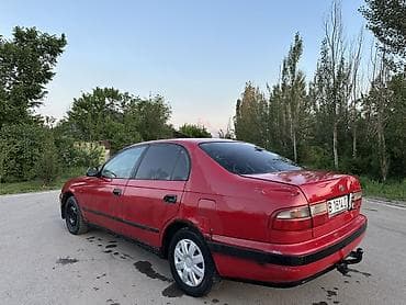 Toyota Carina E: 1995 г., 1.6 л, Механика, Бензин, Седан — 2