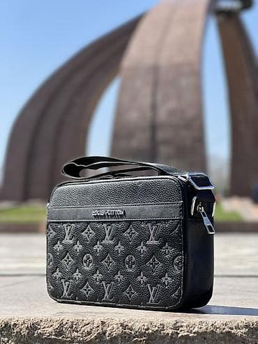 Аксессуарлар: Барсетка, Louis Vuitton, Материалы: Эко булгаары, Магнит илмектер, Сыдырмалуу, Чөнтөктөрү көп, Жаңы — 7