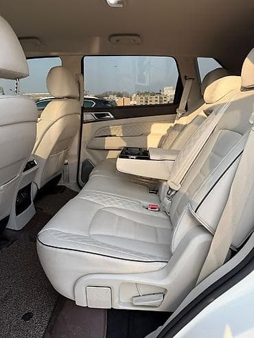 bmw e4: Ssangyong Rexton: 2021 г., Автомат, Кроссовер — 3