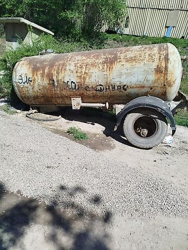 легковой прицеп цена: Прицеп, Special trailer, Цистерна — 2