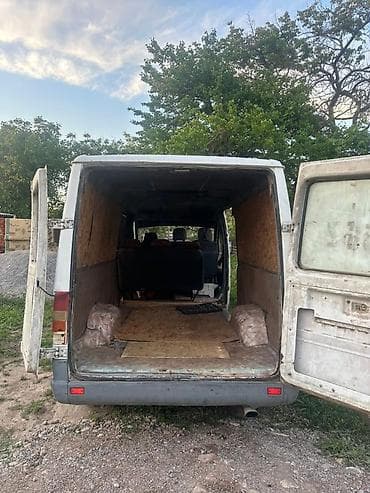 спринтер будка продается: Легкий грузовик, Mercedes-Benz — 5