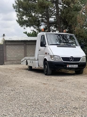 грузовой эвакуатор: Эвакуатор, Mercedes-Benz, Ломаная — 1