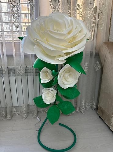 красные розы: На заказ 1 метровые светильники 🔥🔥🔥😍😍😍🥰🥰 ручная работа ✅ 
Цена 4500 с — 2