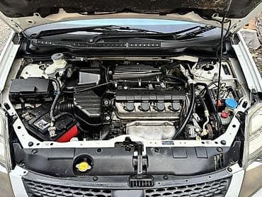 капот w211: Honda Stream: 2003 г., 1.7 л, Автомат, Бензин, Минивэн — 6