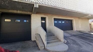 стойки для ограждение: Установка секционных ворот – универсальный вариант закрытия проема для — 13