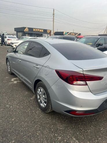 Тазалоочу каражаттар: Hyundai Avante: 2019 г., 1.6 л, Автомат, Газ, Седан — 5