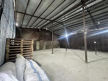 здаю склад: СДАЁТСЯ СКЛАД — 400 м² В ЦЕНТРЕ ГОРОДА Адрес: пересечение ул. Жибек — 3