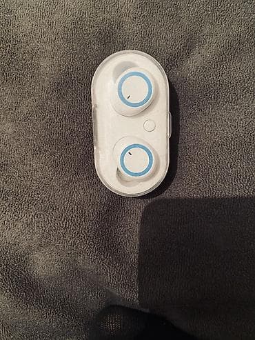 колонки аудио: Беспроводные TWS‑наушники-вкладыши с зарядным кейсом - Форм-фактор — 3