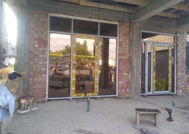 эшик айнек: Буюртмага алюминий терезе, Терезе түрү: Панорамалык, Акы төлөнүүчү орнотуу, Бөлүп төлөө жок — 1