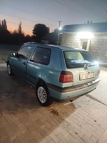 8: Volkswagen Golf: 1992 г., 1.8 л, Бензин, Хэтчбэк — 2