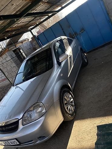 Chevrolet Lacetti: 2006 г., 1.6 л, Механика, Седан