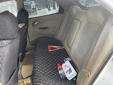 нубир: Daewoo Nubira: 2001 г., 1.6 л, Бензин, Седан — 9