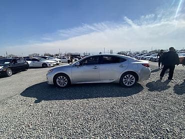 leksus is: Lexus ES: 2014 г., 2.5 л, Автомат, Гибрид, Седан — 5