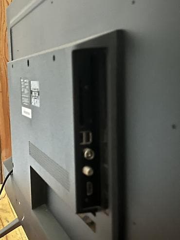 телевизор haier: Телевизор Haier, диагональ около 43". Тонкие рамки, устойчивая — 3
