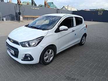 Chevrolet Spark: 2018 г., 1 л, Вариатор, Бензин, Хэтчбэк at lalafo.kg Chevrolet Spark: 2018 г., 1 л, Вариатор, Бензин, Хэтчбэк