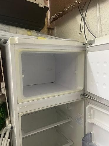 zv e10: Холодильник BEKO 160 см, хорошо морозит. Из-за переезда в новую — 2