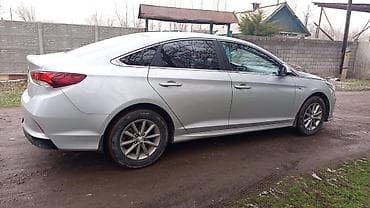 капот на соната: Hyundai Sonata: 2022 г., 0.2 л, Автомат, Газ, Седан — 9