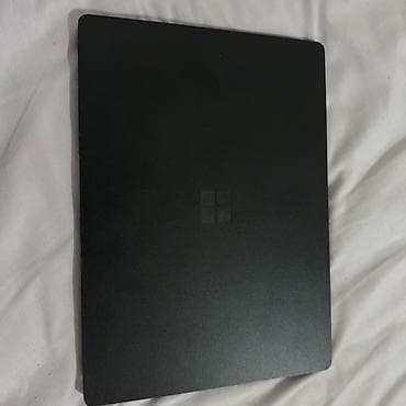 наушники apple airpods 1: Ноутбук Microsoft Surface Laptop (серия 4/5, 13.5") в матовом черном — 4