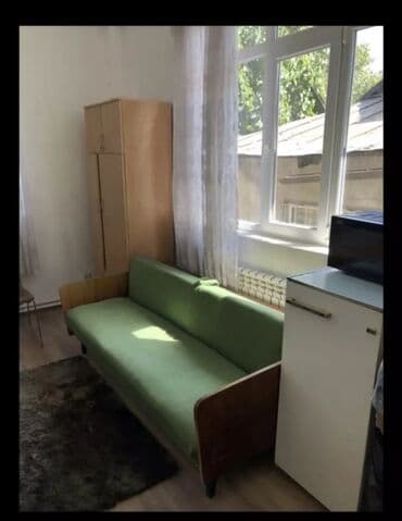 я ищу квартиру на долгий срок: 1 бөлмө, Кыймылсыз мүлк агенттиги, Чогуу жашоосу жок, Жарым -жартылай эмереги бар — 4