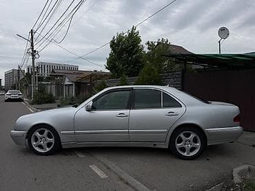 авта: Mercedes-Benz E-Class: 2001 г., 3.2 л, Автомат, Бензин, Седан — 4