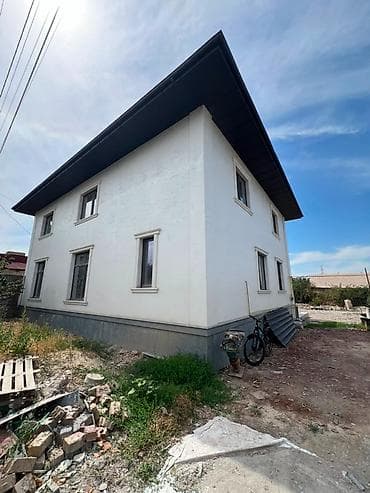 Үйлөр: 🔥 Срочно !!! Продается 2 этажный дом под ПСО Локация: Ак Өргө до ул — 3