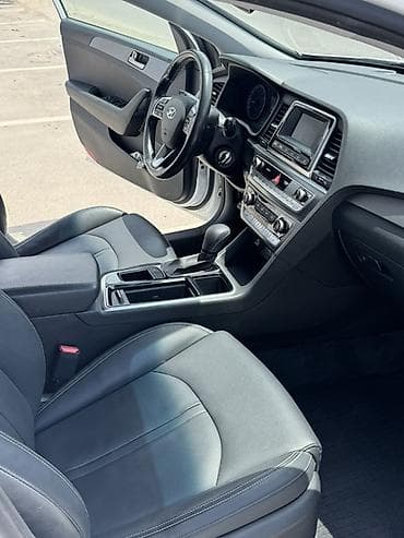 Продажа авто: Hyundai Sonata: 2017 г., 2 л, Автомат, Газ, Седан — 7