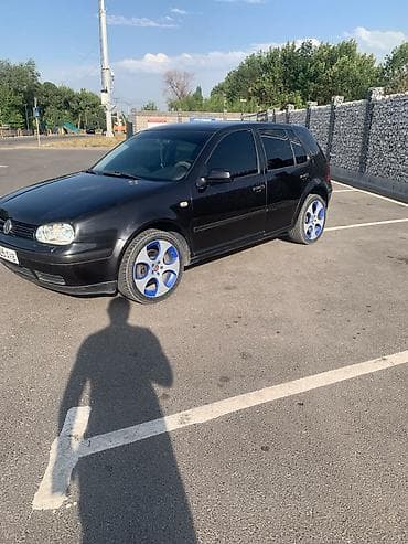 Продажа авто: Volkswagen Golf: 2003 г., Механика, Дизель, Хэтчбэк — 3