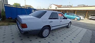 немка 302 303: Mercedes-Benz W124: 1988 г., 2.3 л, Седан — 4