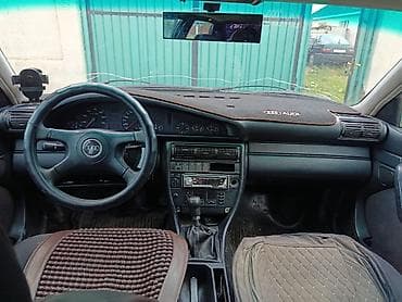 тралейбус матор: Audi 100: 1993 г., 2.6 л, Механика, Бензин, Седан — 3