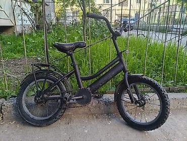 большие машины для детей: Детские велосипеды (2 шт.) 1) Зеленый «Барс»: - Размер колес примерно — 1