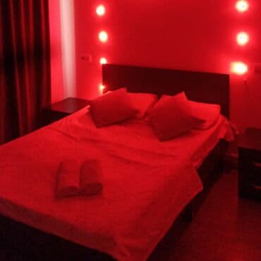 квартиры посуточно бишкек дизель: 1 комната, Душевая кабина, Постельное белье, Кондиционер — 2