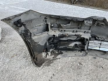 2 4 д: Бампер BMW, Б/у — 3