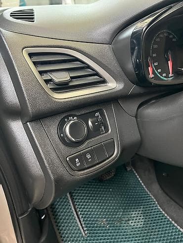 Унаа сатуу: Chevrolet Spark: 2020 г., 0.1 - engine capacity л, Вариатор, Бензин, Хетчбек — 6