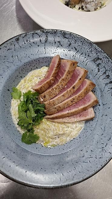 Домашний персонал и уборка: Повар Пиццайоло. Больше 6 лет опыта — 2