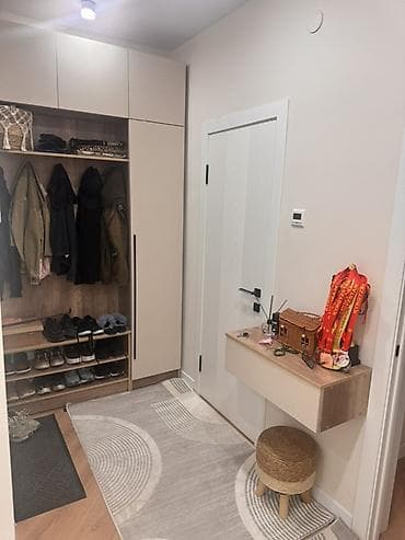 switch lite: Продаю 2х комнатную квартиру 60 квадратов Район 4 гор больницы рядом — 10