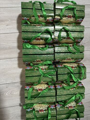 заказать еду: 🎄 Новогодний подарок — богатый набор сладостей 🎁 💰 Цены: ▫️ Малый — 3